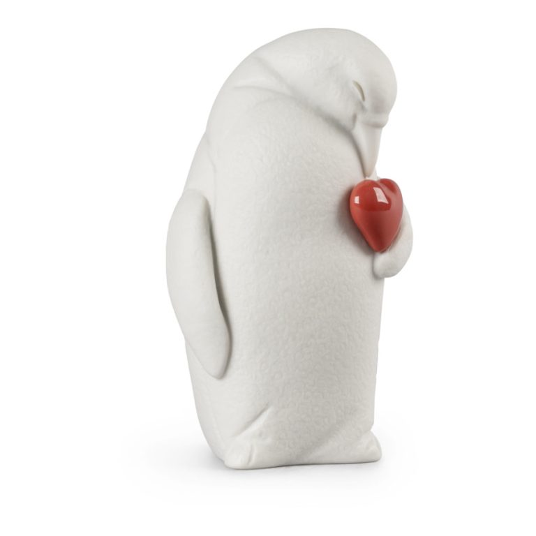 Фигурка Lladro Колби Пингвин-защитник 6×11 см, фарфор