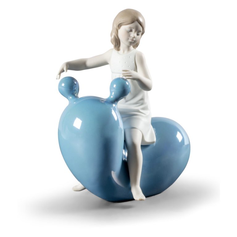 Фигурка Lladro Покачаюсь 15х21 см, фарфор, голубая