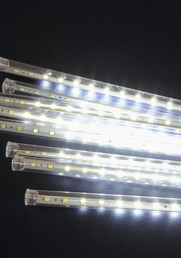 Luazon Lighting Гирлянда "Тающие сосульки" — цена и наличие Luazon Lighting Гирлянда "Тающие сосульки"