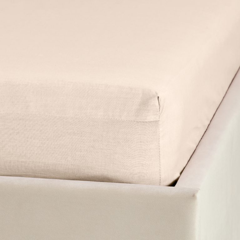 CozyHome Простыня на резинке Экрю, перкаль